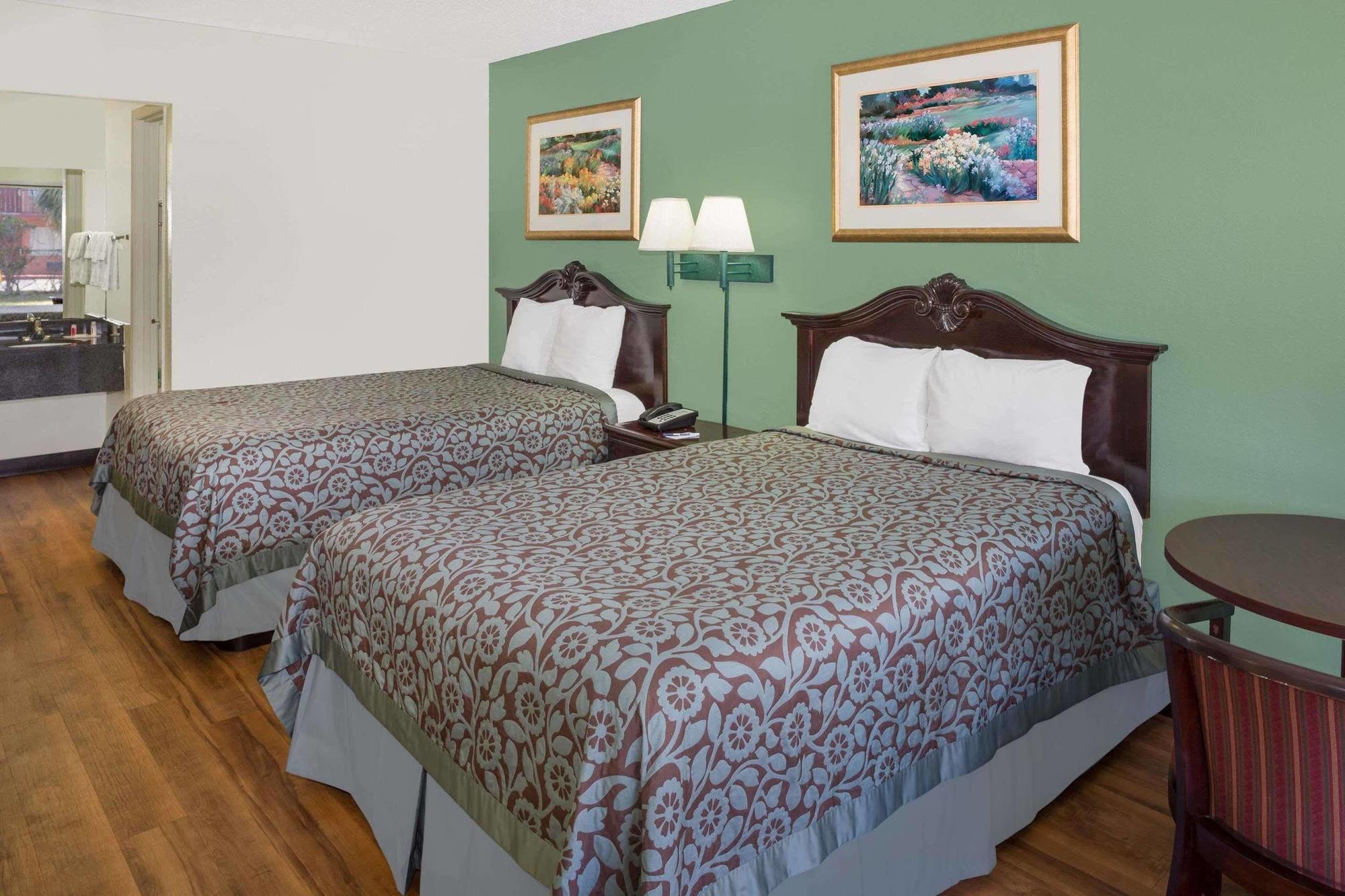 Travelodge By Wyndham Fort Myers North North Fort Myers Εξωτερικό φωτογραφία