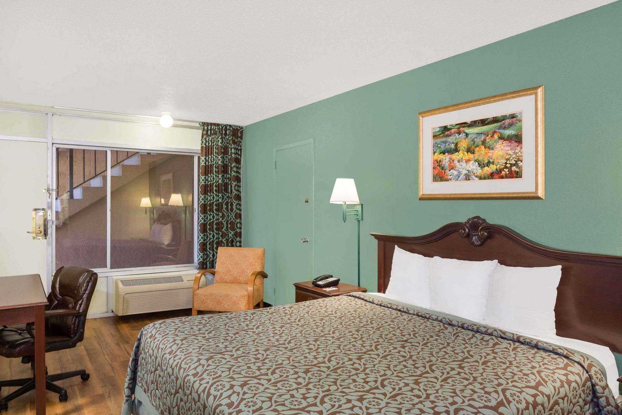 Travelodge By Wyndham Fort Myers North North Fort Myers Εξωτερικό φωτογραφία